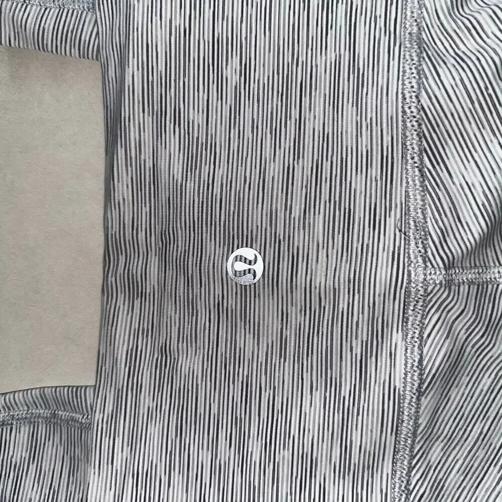Lululemon Wunder Under High-Rise Striped 7/8 Tight Luxtreme Women's Size 2